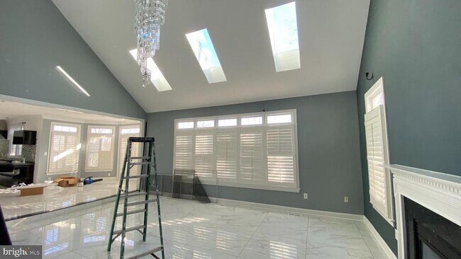 Building Photo - 43861 Hartley Pl