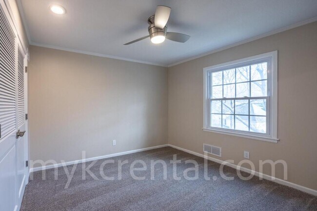 Building Photo - 12012 Ensley Ln