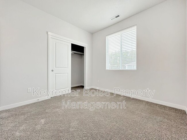 Building Photo - 12761 W Norterra Ln