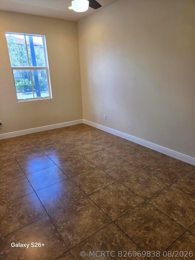 Building Photo - 6994 Long Pine Cir
