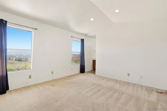 Building Photo - 4852 Northerly St