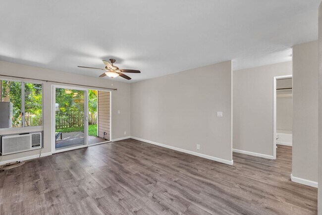 Building Photo - PET FRIENDLY and GROUND FLOOR Unfurnished ...