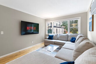 Building Photo - 3024 Humboldt Ave S