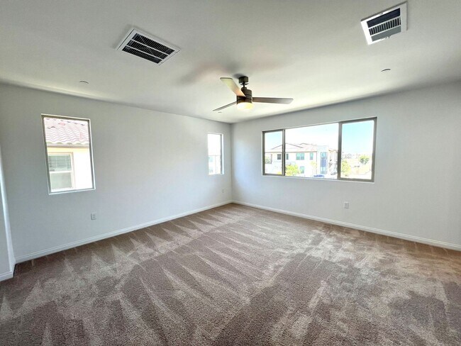 Building Photo - Brand-New 5-Bedroom, 3-Bath Single Family Home for Lease in Ontario with Solar Panels