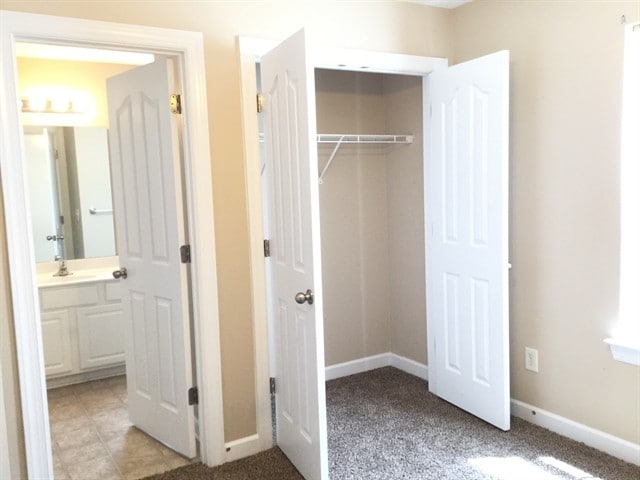 Building Photo - 456 Clearwater Dr