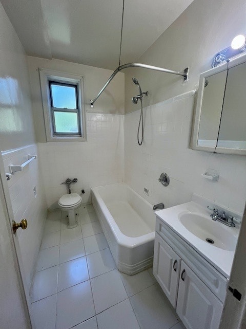 Building Photo - 1 Larchmont Acres