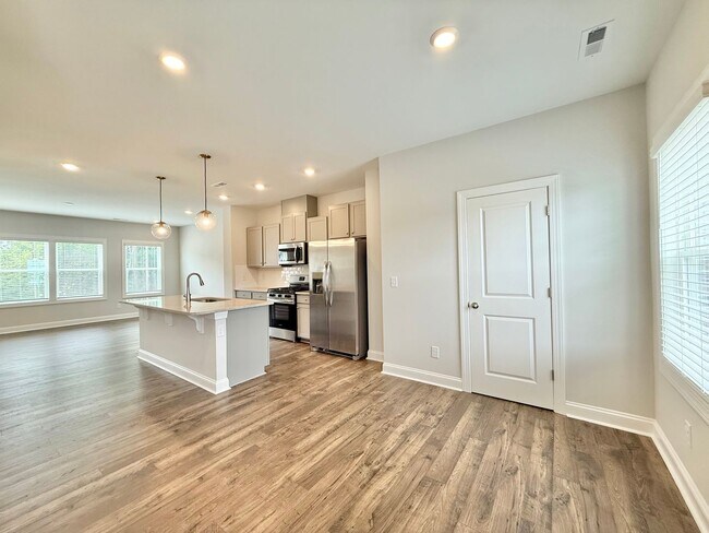 Building Photo - Stunning New Construction 3BD, 3.5BA Fuqua...