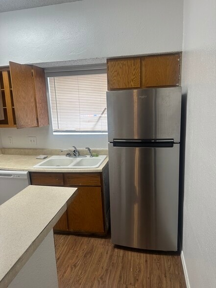 Building Photo - 9504 Kempler Dr