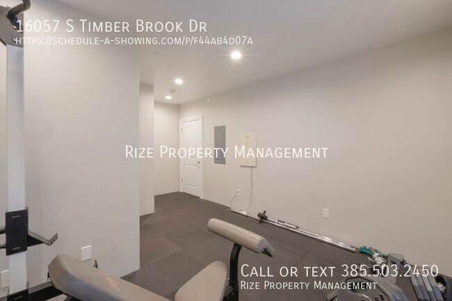 Building Photo - 16057 Timber Brook Dr E