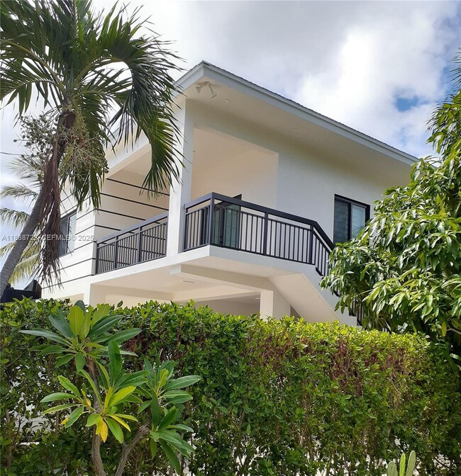 Building Photo - 23 Jenny Ln