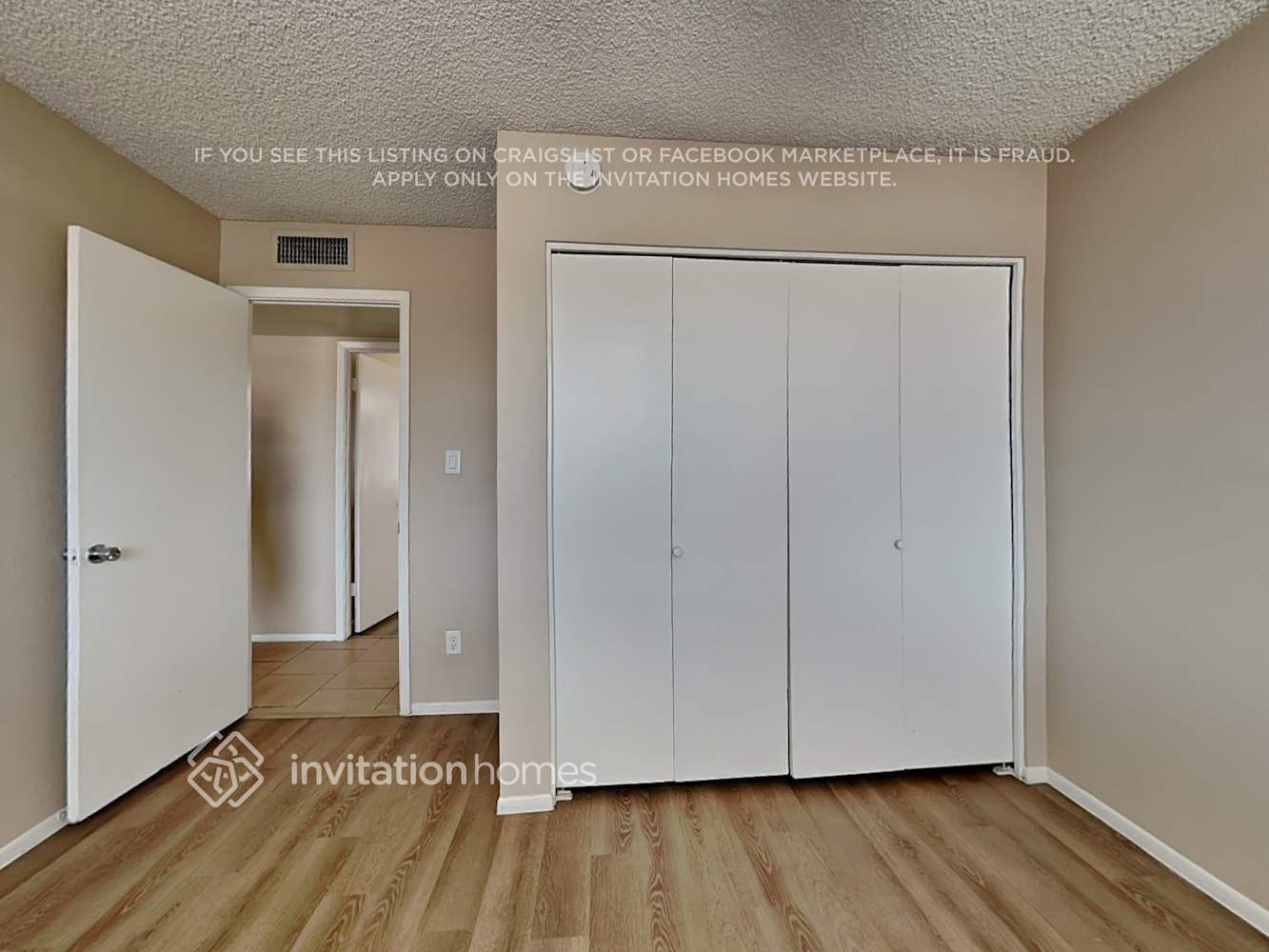 Building Photo - 4438 W Mercer Ln