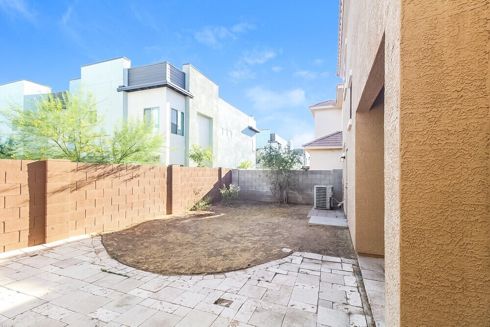 Building Photo - 10317 W Monterosa Ave