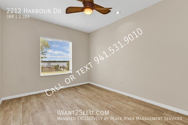 Building Photo - 2212 Harbour Dr
