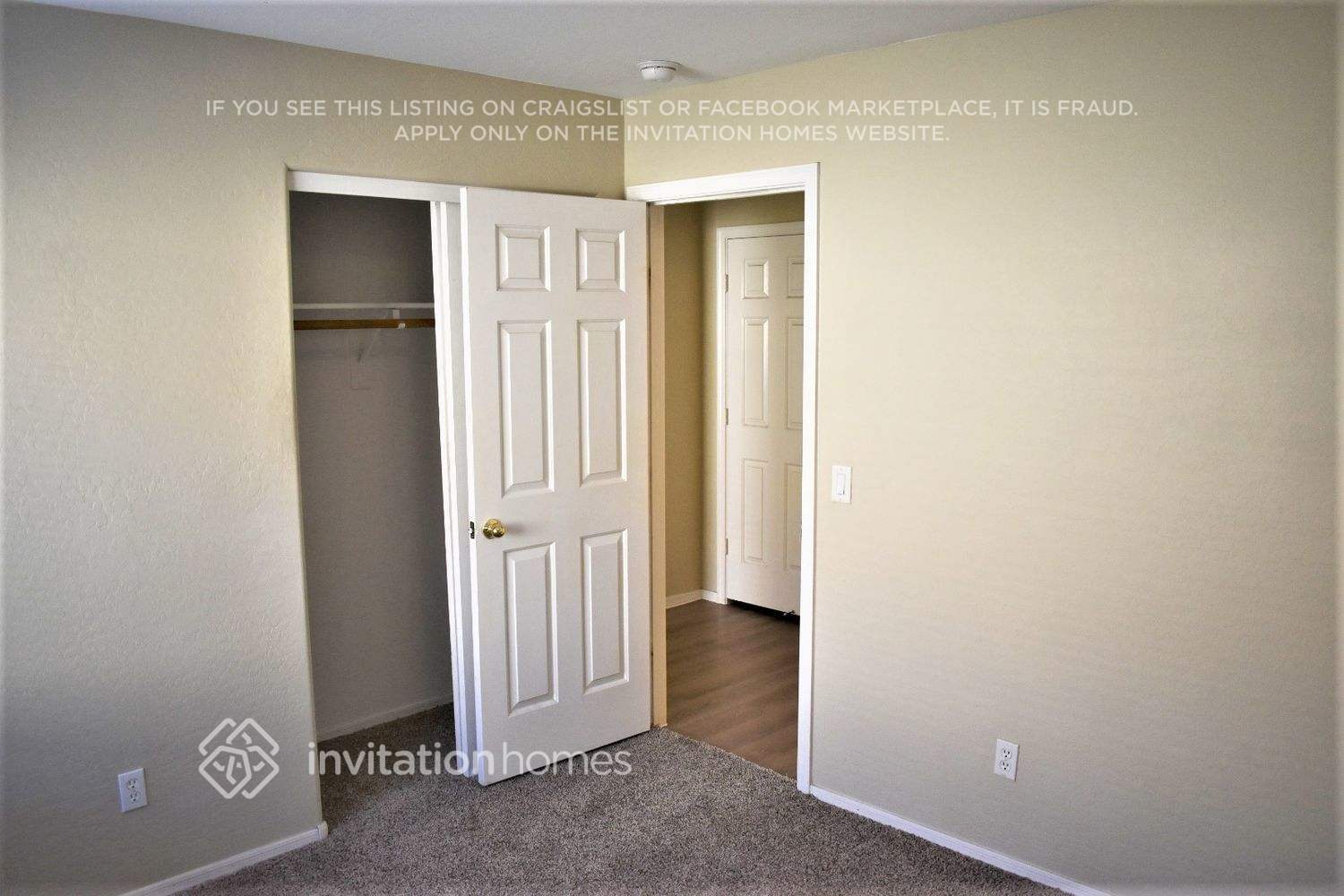 Building Photo - 11814 W Yuma St
