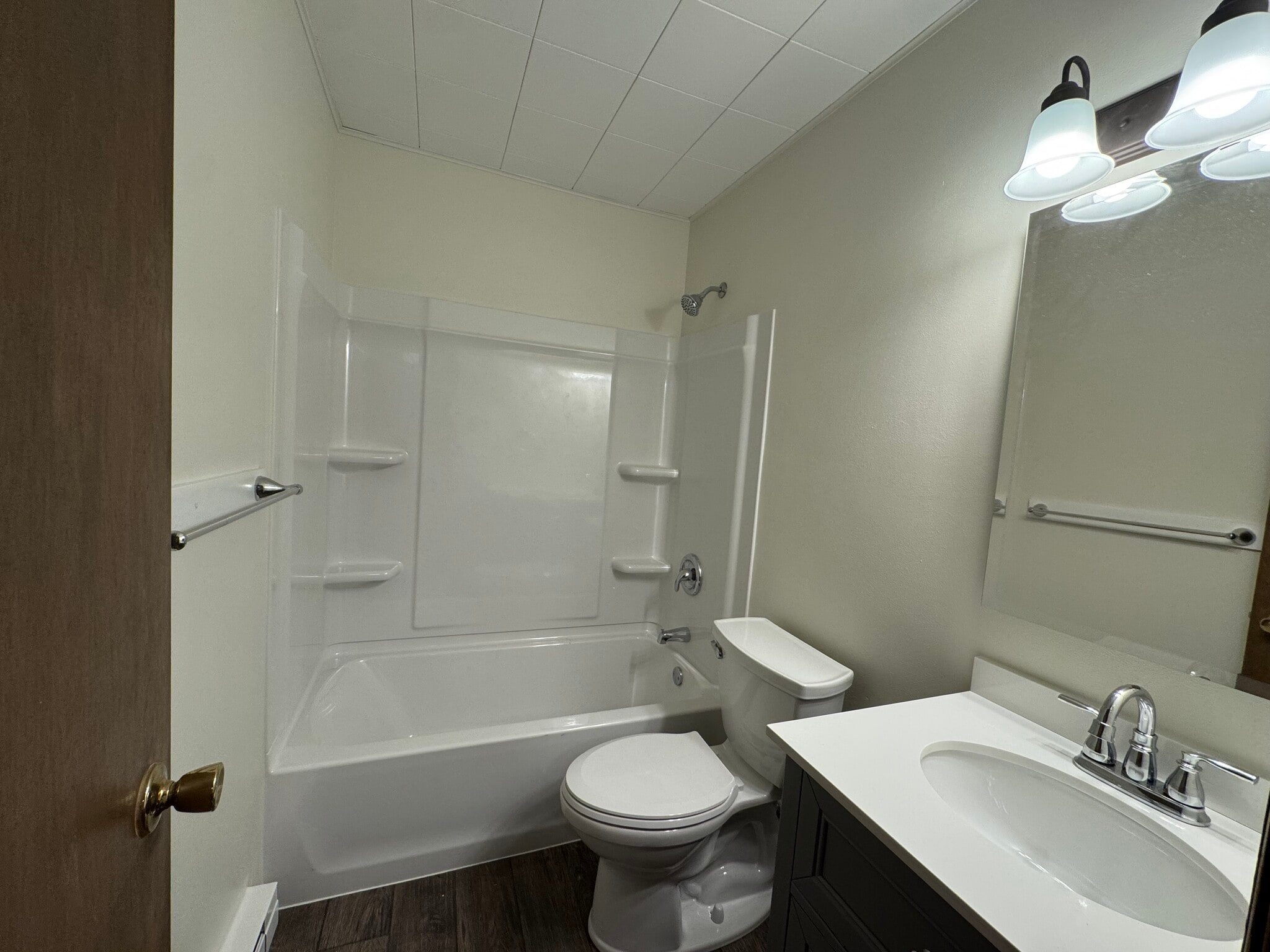 Building Photo - 1404 Hayden Ave