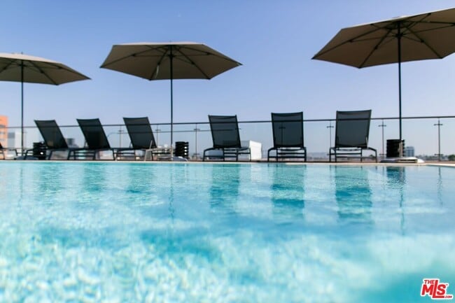 Building Photo - 8500 Burton Wy