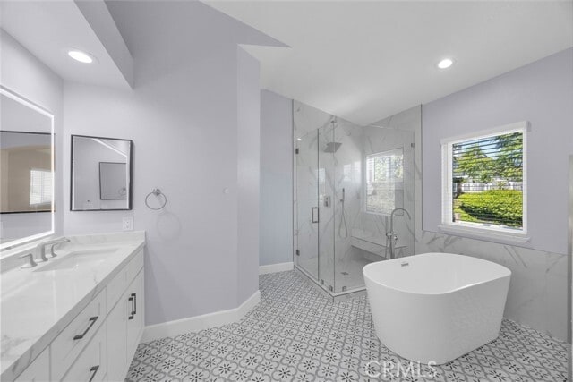 Building Photo - 5700 Torrey Pine Pl