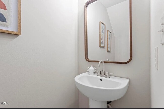 Building Photo - 5340 Big Bass Dr