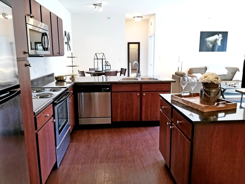 Aventura at Richmond Saint Peters, MO Apartment Finder