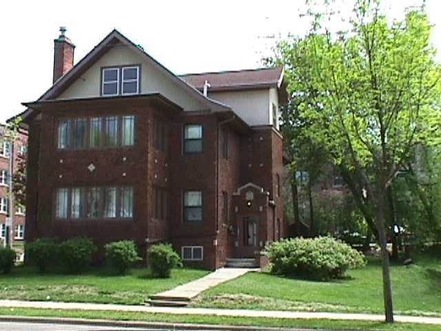 Building Photo - 1901 University Ave
