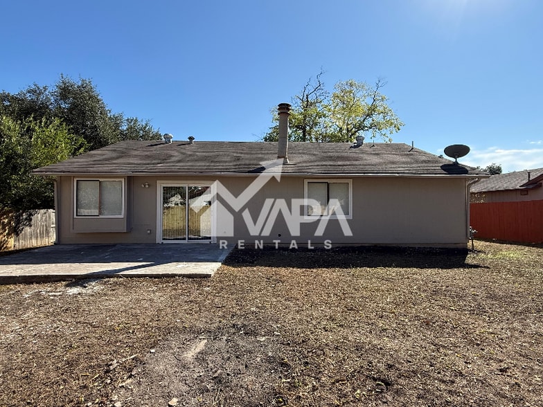 Building Photo - 11411 Big Elk Dr