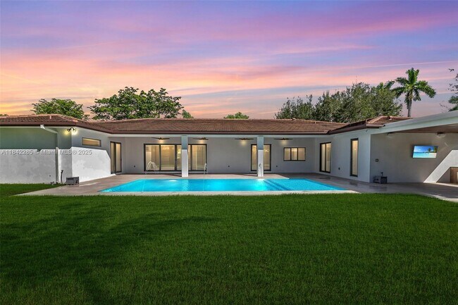 Building Photo - 7720 SW 130th St