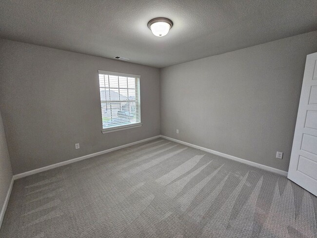 Building Photo - Coming Soon  5 bedroom, 4 bathroom home located in the desirable Forney