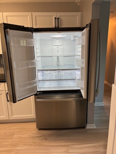 Fridge - 4918 Stewart Ridge Rd