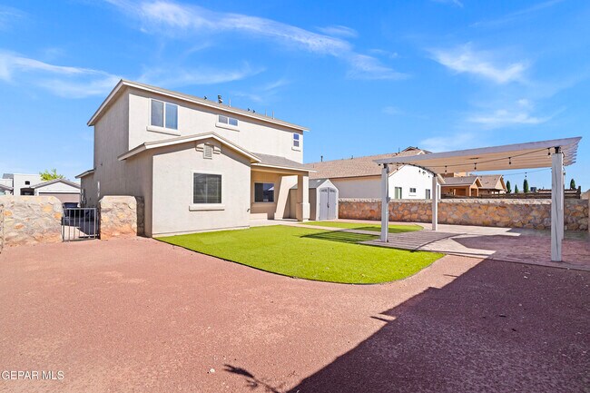 Building Photo - 14252 Earl Chokiski