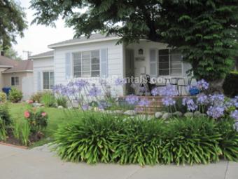 Primary Photo - 5726 Encino Ave