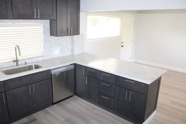 Building Photo - 2680 Appian Way