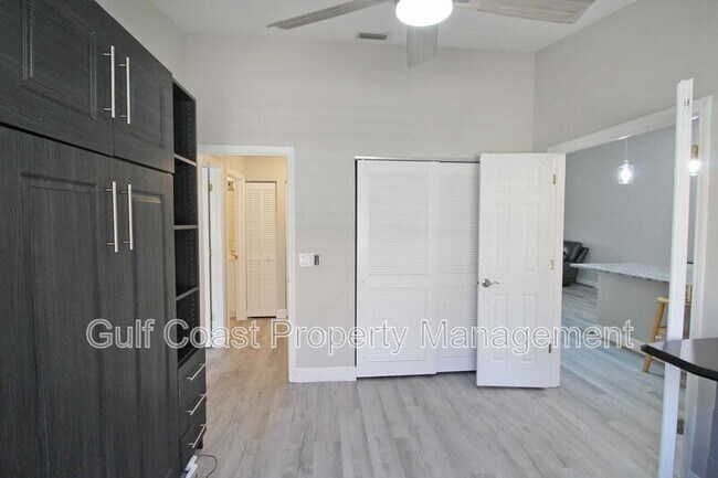 Building Photo - 6019 Courtside Dr