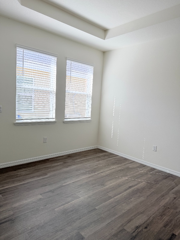 Building Photo - 1998 Walnut Crk Dr