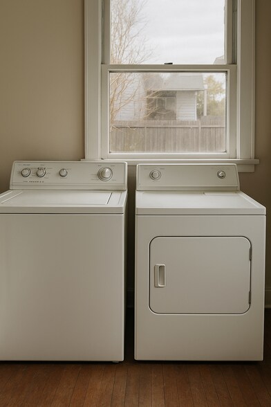 Building Photo - 1209 Berkley Ave