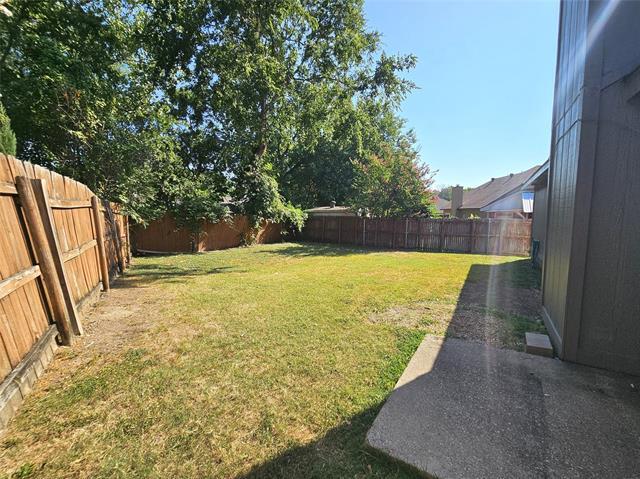 Building Photo - 2705 Francisco Dr