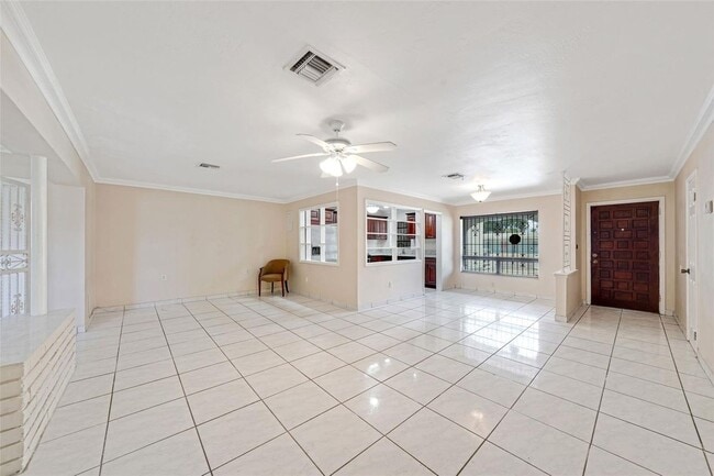 Building Photo - 4260 NW 173rd Dr