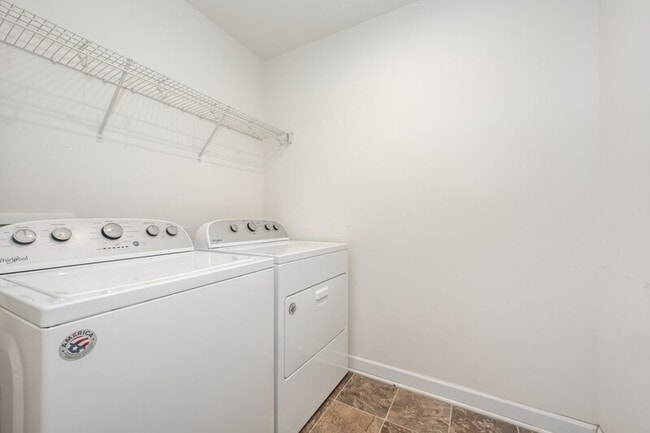 Building Photo - 8604 Caruthers Dr