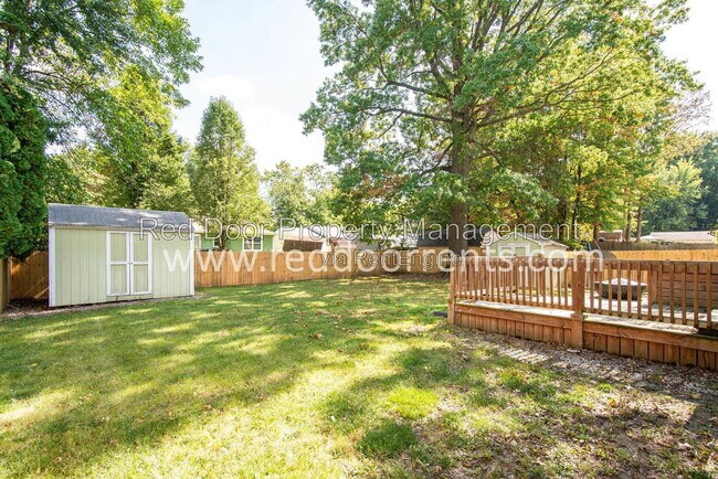 Building Photo - 5505 Straw Hat Dr