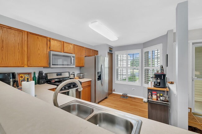 Building Photo - 3605 Forestview Dr