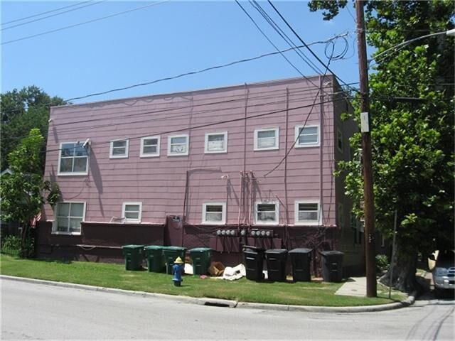 Building Photo - 2520 Hopkins St