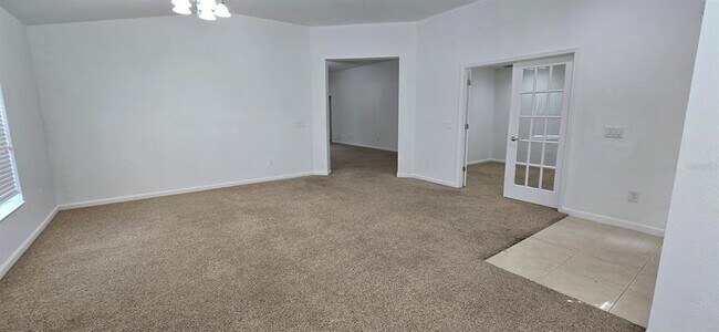 Building Photo - 4170 SW 47th Ct