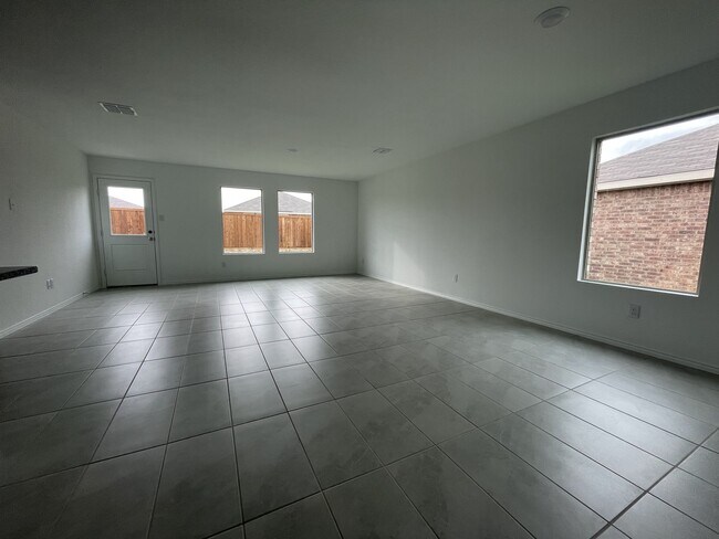 Building Photo - 1524 Vattier