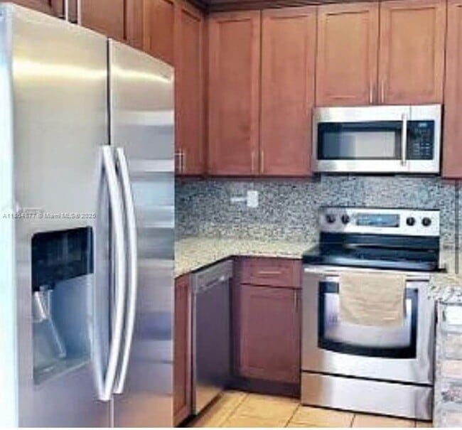 Primary Photo - 13548 SW 64th Terrace