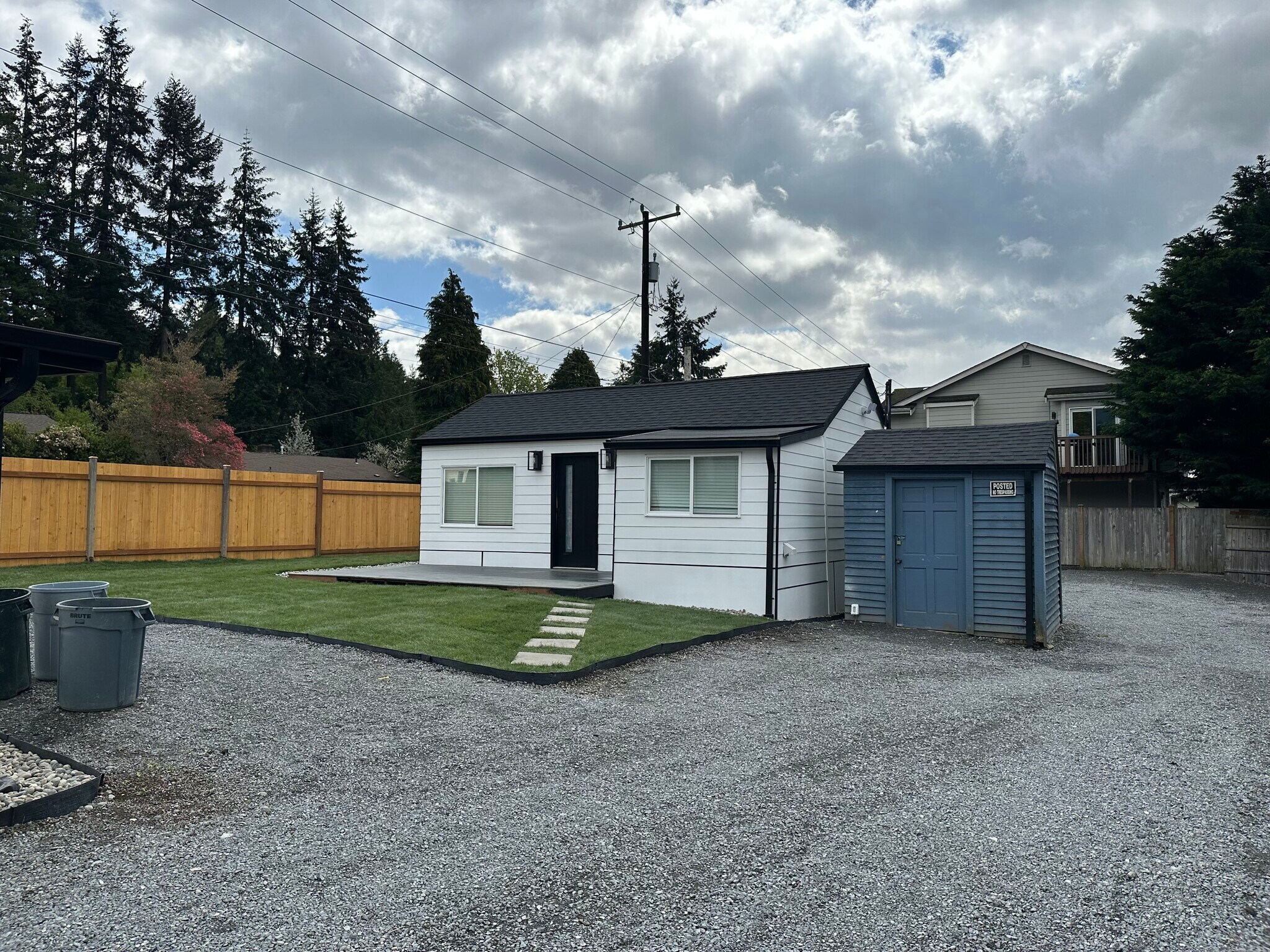 Building Photo - 1747 NE 147th St