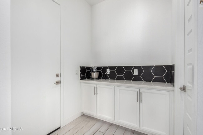 Building Photo - 12637 W Cassia Trail