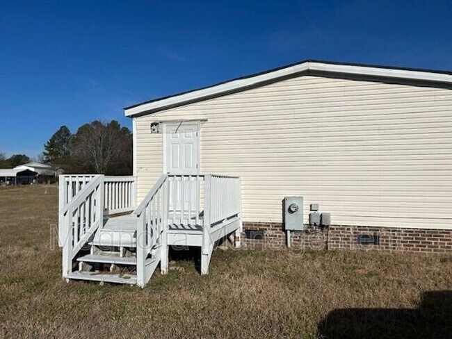 Building Photo - 156 Daffodil Dr