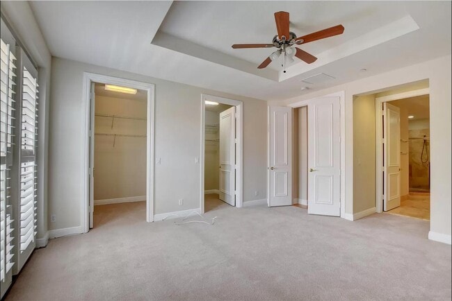 Building Photo - 545 NE 69th Cir