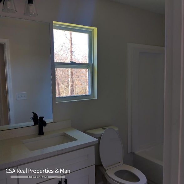 Building Photo - 3942 Alderwoods Dr