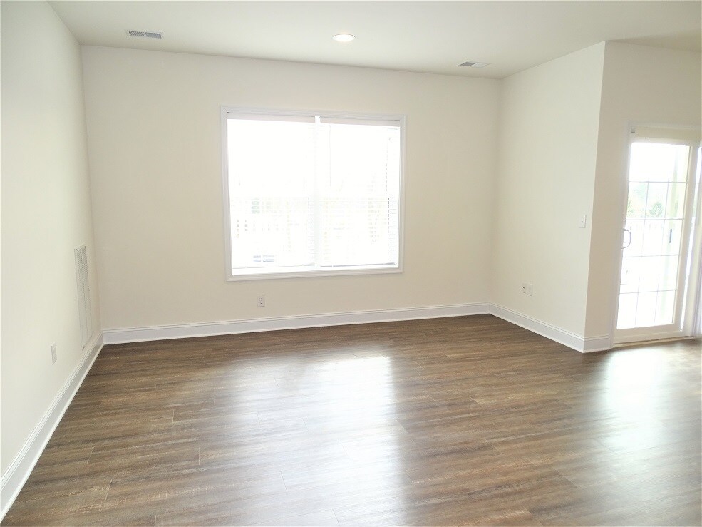 Building Photo - 20 Pequea Manor Dr