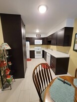 Building Photo - 3306 Briar Oak St